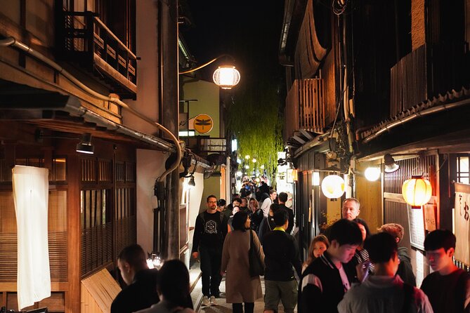 1-Day Kyoto and Nara Highlights Day Trip with a Private Car - Fushimi Inari-taisha, torii gates, and early timing