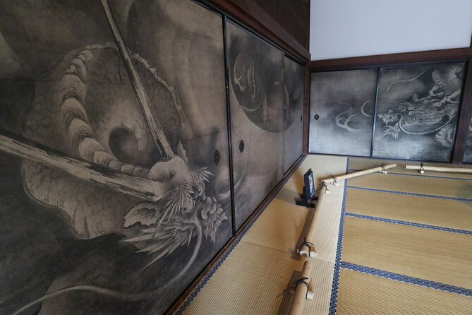 4.5-Hour Kyoto Bike Tour with Lunch and UNESCO Zen Temples - Nanzen-ji: a 700-year Zen stop without an entry fee