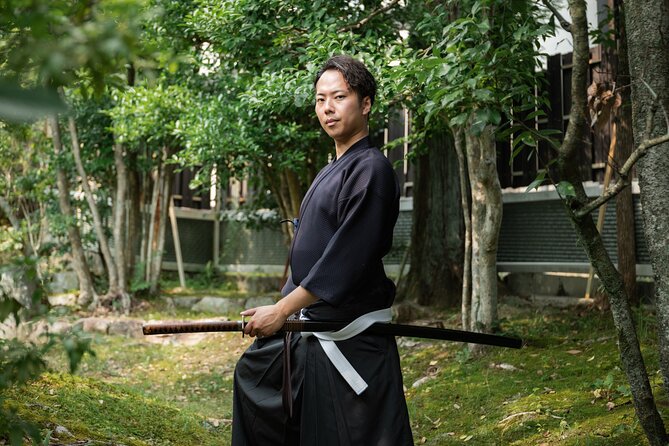 Ancient Katana Training in Kyoto with Local Students - Key highlights