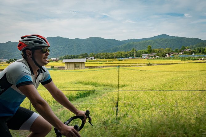 Arashiyama Bamboo Forest E-Biking Tour - What happens in between stops: riding through Kyoto’s real texture