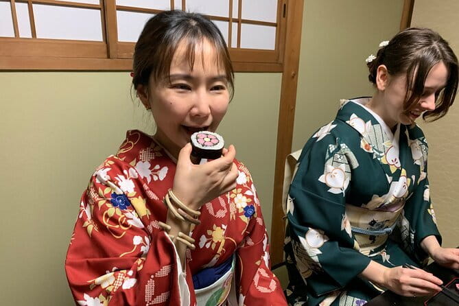 Art Sushi Rolls Experience in 150 Years Old Townhouse Kyoto - Key things you get in this 50-minute class