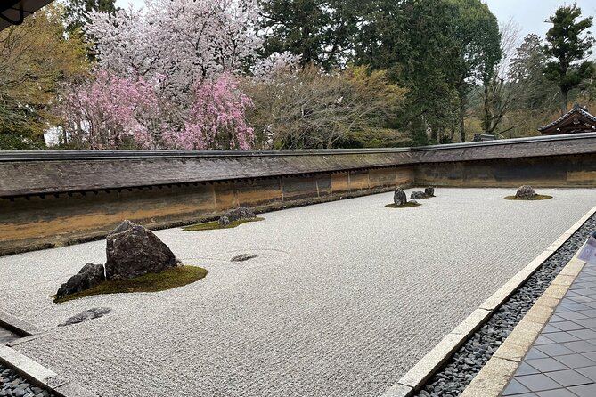 Authentic Kyoto Guided Tour With A History and Culture Expert - Stop 4, Gion Shirakawa, along Shirakawa Riverside: the quiet send-off