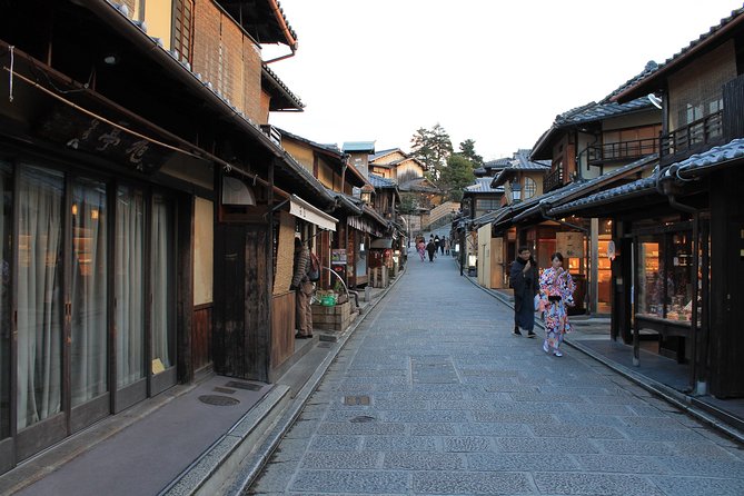 Authentic Kyoto Tea Ceremony: Camellia Flower Teahouse - The seasonal sweet and the calm pause in the middle
