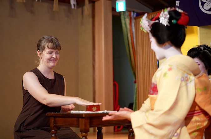 Authentic Maiko Experience＆Kyoto Dinner (Free drink) at Noh Stage - Price and Logistics: Is $150 Worth It?