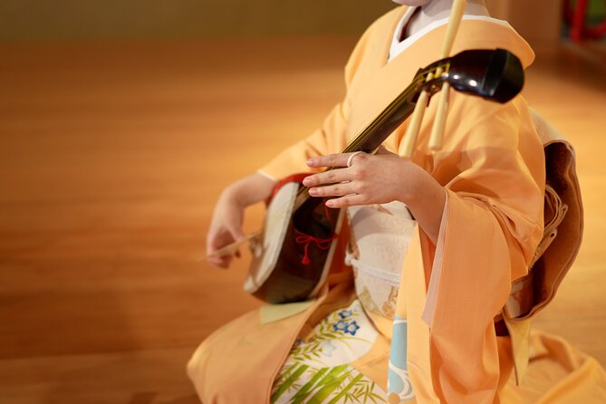 Authentic Maiko Experience&Kyoto Lunch (Free drink) at Noh Stage - Entering Okazaki-an and Settling Into the Moment (12:20 to 12:30)