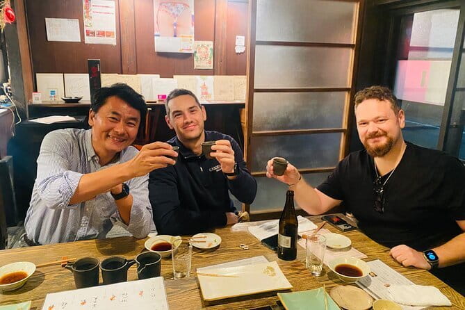 Bar Hopping Private Tour in Kyoto(WAKUWAKU area) - The 7:00 pm Meeting Point That Gets You Started Fast