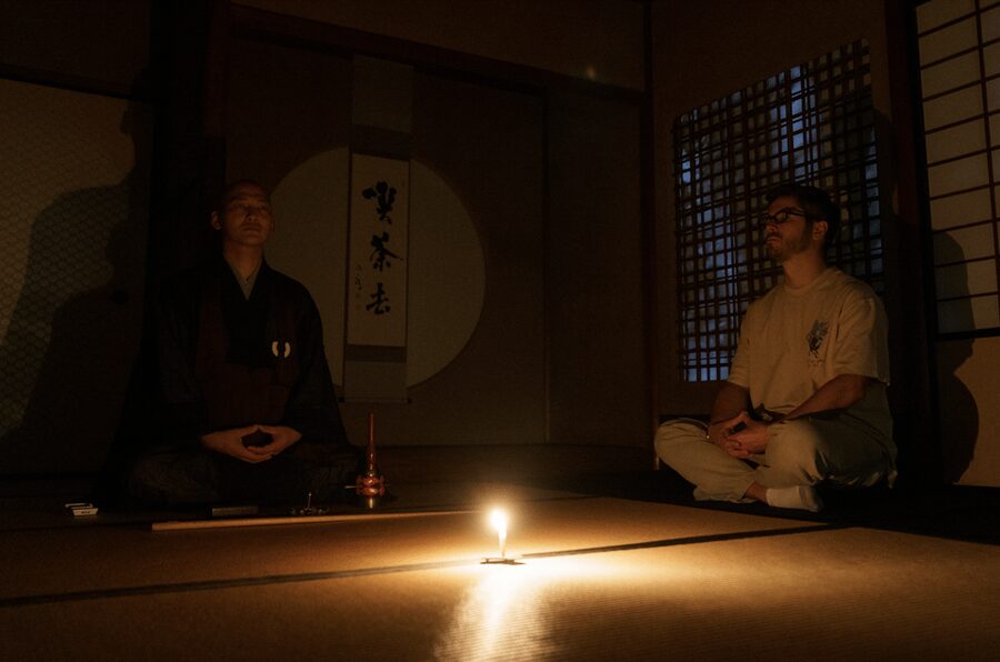Candlelit Zen: Evening Meditation at Kyoto’s Secret Temple - The Monk-Led Zazen Lecture: What You Learn Before You Sit
