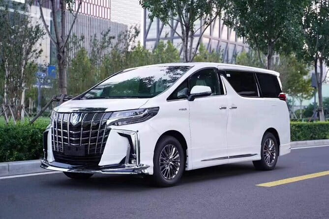 Departure by Private Sedan from Kyoto to Osaka Itami Airport ITM - Night fee and luggage limits: the two practical issues to plan for