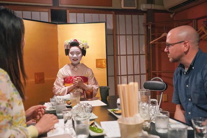 Dinner with Maiko in a Traditional Kyoto Style Restaurant Tour - Who should book this dinner with Maiko