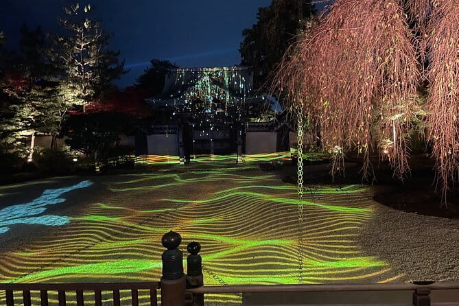 Discover Kyoto at Night by Bike - Hokan-ji Temple Area and Yasaka Pagoda Photo Time