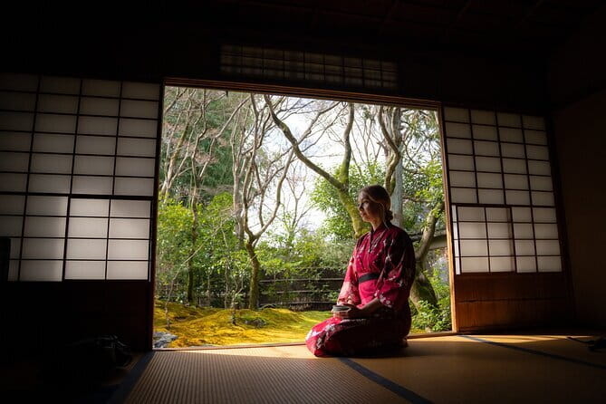 Discover Kyoto by Bike: Authentic Half Day Tour - Kyoto Imperial Palace grounds: a wide finish