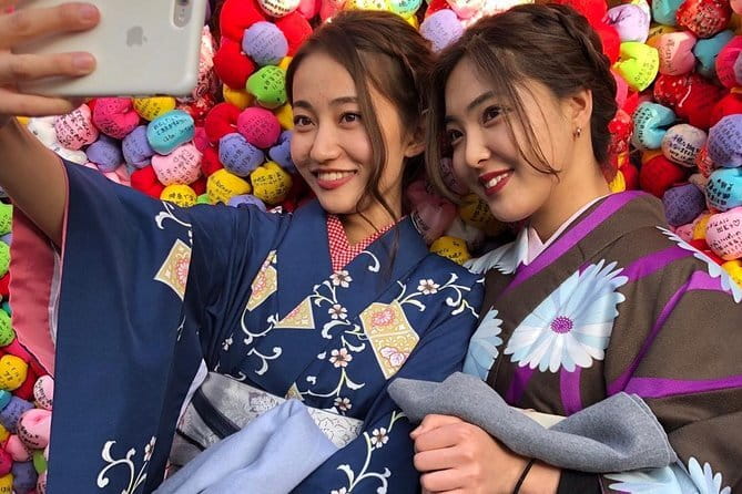 Experience Kimono in Kyoto - Choosing Your Kimono and Building the Look Around Obi and Accessories