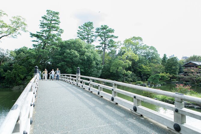 Explore Hidden Alleyway with a Local Expert (Morning tour) - Kyoto Imperial Palace on gravel paths: the big stop that doesn’t feel huge