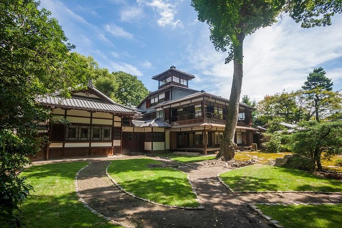 Family Mitsui House Museum with green tea admission ticket - Old Mitsui Shimogamo Villa: a quiet stop right by the city