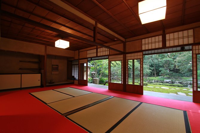 Family Mitsui House Museum with green tea admission ticket - The garden walk: where the scenery does most of the talking