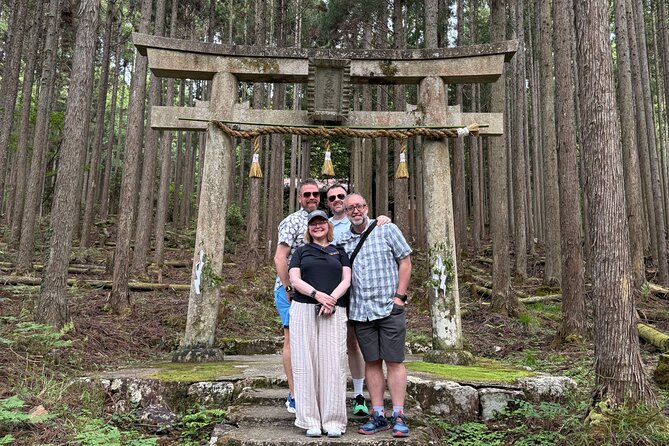 From Bamboo to Hidden Shrines: Kyoto’s Private Escape Tour by Car - Timing, meeting point, and how the day flows