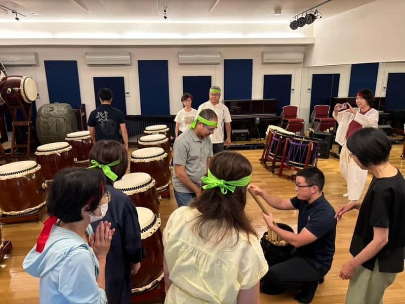 From Kyoto: Japanese Drum Taiko Workshop in Osaka - Who should book this Taiko workshop in Osaka?