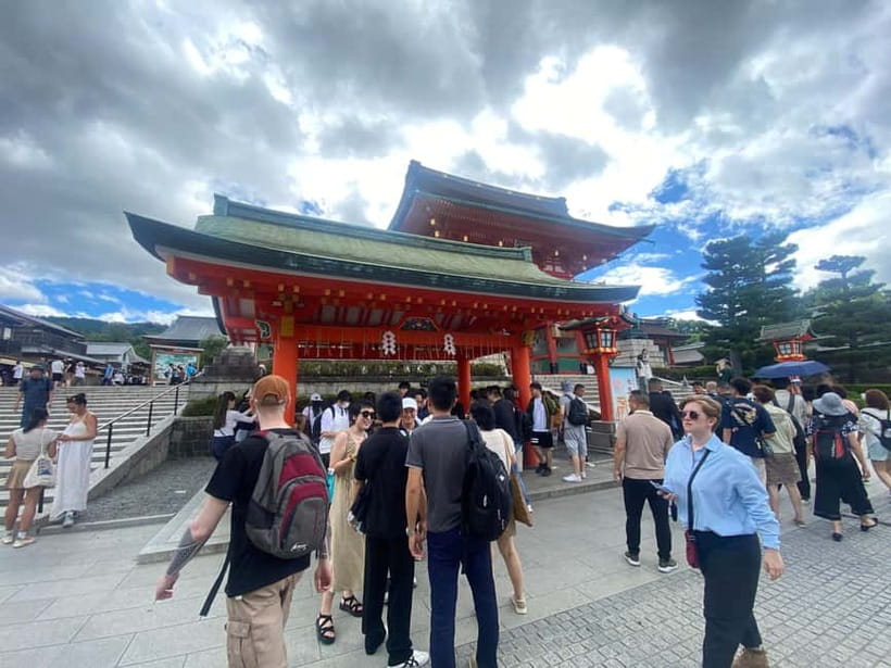 From Kyoto: Nara, Osaka & Kobe Day Trip – 3 Cities in 1 Day - Nara Park and Its Free-Roaming Deer, With Time to Just Wander