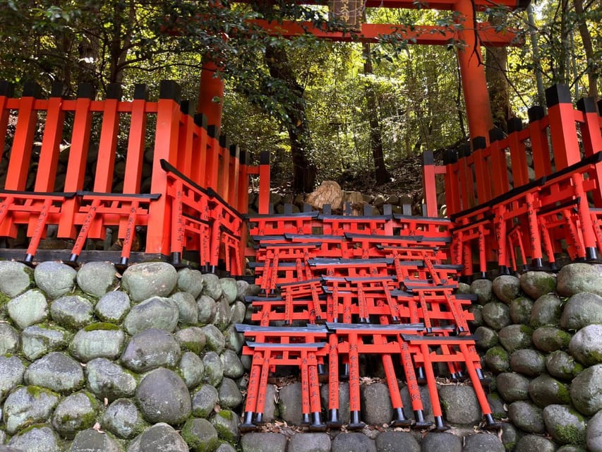 From Osaka/Kyoto: Kyoto, Nara, and Fushimi Inari Day Trip - Arashiyama Bamboo Forest: what the self-guided walk does best
