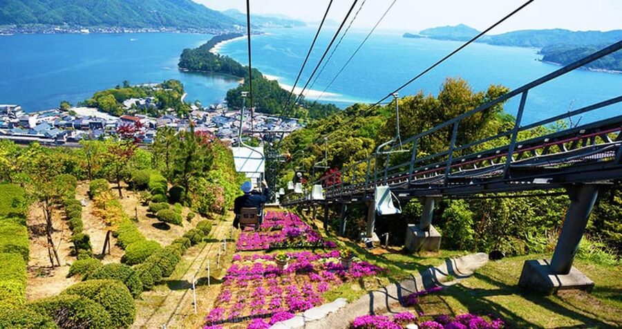 FromOsaka/Kyoto:Hiroshima & Miyajima Private Tour with Lunch - The Atomic Bomb Dome Stop That Feels Heavy