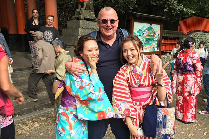 Full Day Biking Tour Exploring the Best of Kyoto - Rolling through the imperial grounds, then gliding into Gion