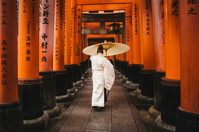Fushimi Inari - Arashiyama: Torii Gates, Bamboo, Monkeys & Secret - How guides like Teri and Jay shape your day