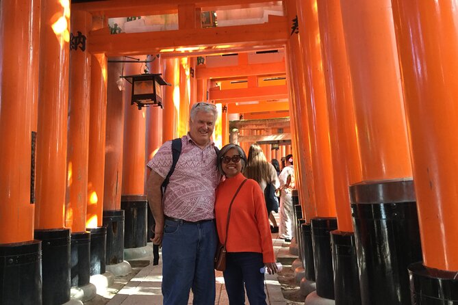 Gion and Fushimi Inari Shrine Kyoto Highlights with Government-Licensed Guide - Tatsumi Daimyojin Shrine: Quick Torii Moments Near the Ochaya Streets