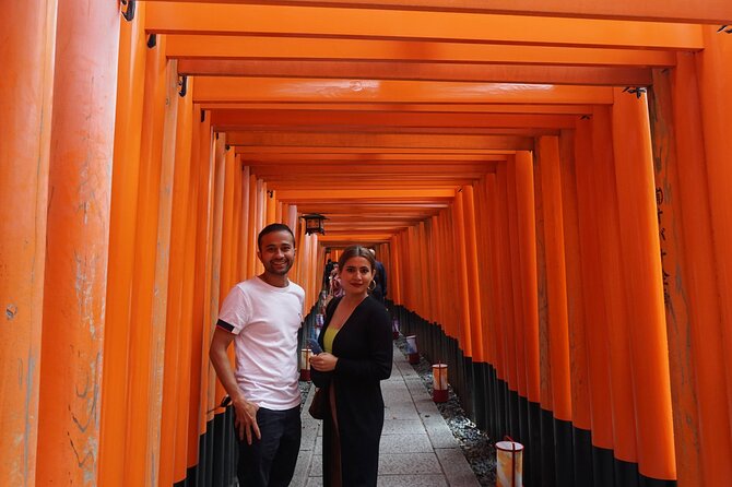 Gion and Fushimi Inari Shrine Kyoto Highlights with Government-Licensed Guide - What the Government-Licensed Guide Changes in Real Life