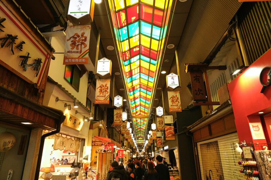 Golden Pavilion, Nijo Castle, & Nishiki Market Half day tour - Nishiki Market at 12:30: Turn Your Morning Lessons Into Lunch