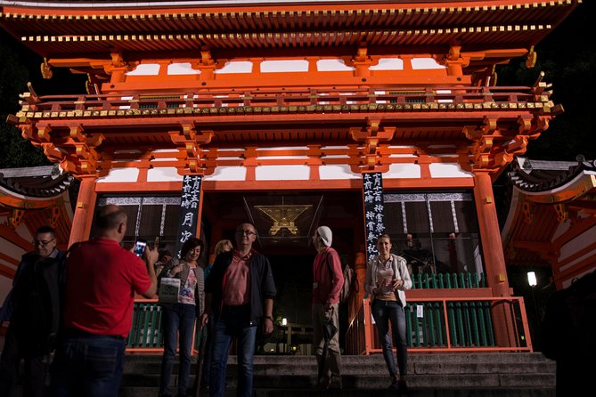 Guided Gion Tour: Explore Kyoto’s Historic Geisha District - What the guides do best: questions, pacing, and meaning