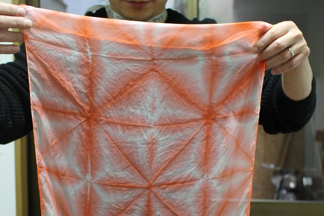 Hanakoushi cotton Scarf Class - While your scarf dries: museum exhibits and the shibori context