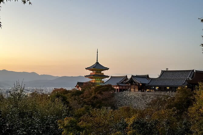 Hidden Temples in Kyoto a Self-Guided Zen Tour - Kyoto Imperial Palace Grounds for a Breather Between Temples