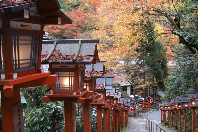 Hike and explore the Kurama and Kibune ancient Paths - Kibune River and Kifune-jinja: The Red Lantern Staircase and Water Fortune