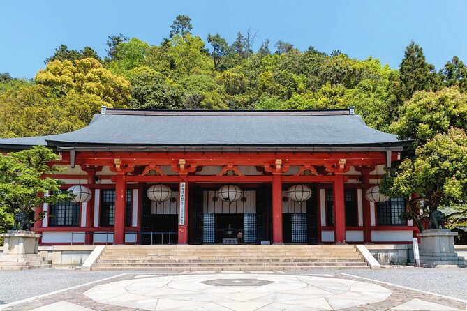 Hike and explore the Kurama and Kibune ancient Paths - Kurama-dera Stop: Temple Grounds, Guardian Statues, and Mountain Views
