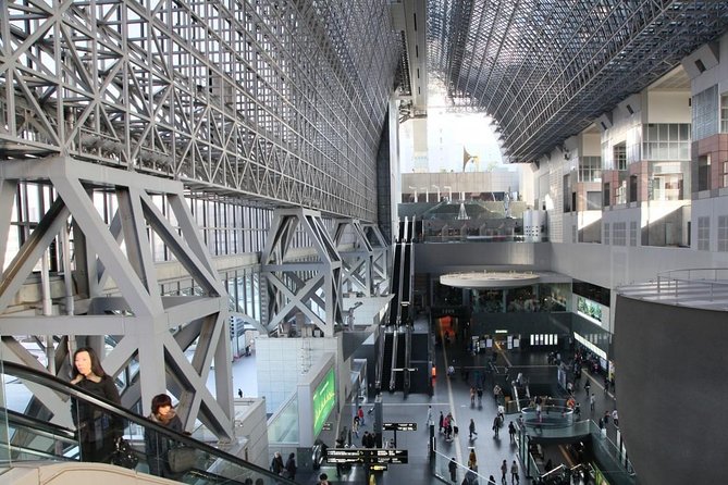 Japan Railway Station Shared Departure Transfer : Kyoto City to Kyoto Station - Timing, Duration, and the Best Trains To Match