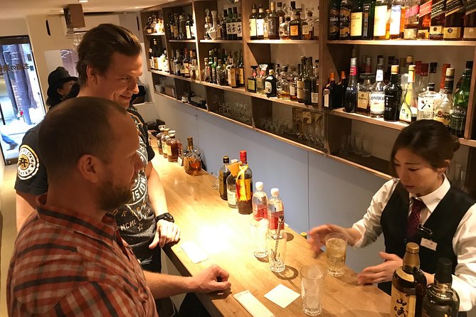 Japanese whiskey tasting; relaxed and educational in the bar - Key highlights you will feel right away