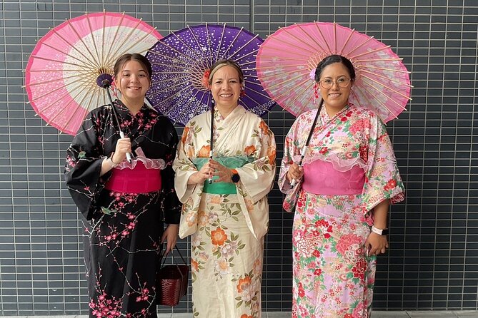Kimono Rental Mimosa near Kyoto Station - Choosing your kimono style, from lace to antiques