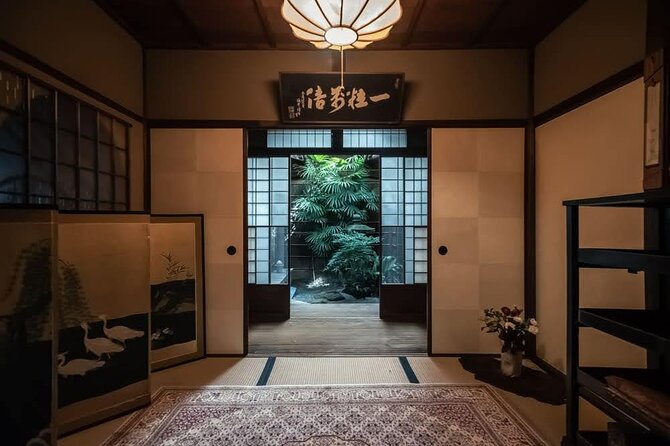Kimono Tea Ceremony at Kyoto Maikoya, Karasuma Shijo - Kimono Choice and Hairstyling: Why This Part Matters