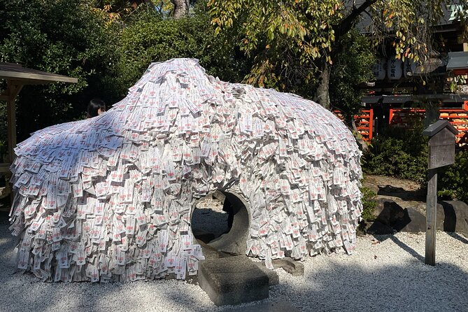 Kiyomizu Temple and Backstreets of Gion, Half Day Group Tour - A Nearby Japanese Garden and the Yasaka Pagoda Moment