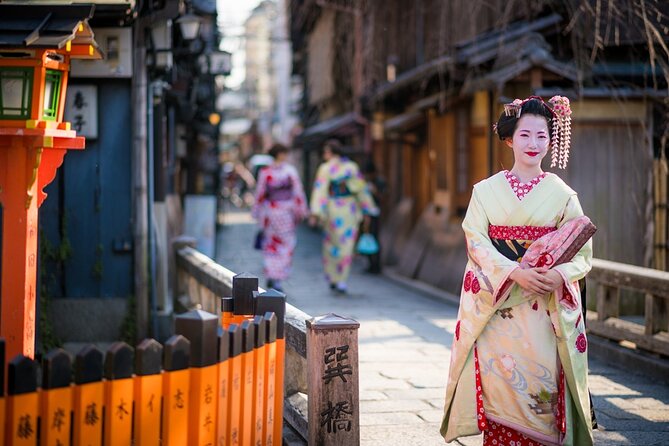 Kyoto 4 hr Gion Private Guided Tour & Maiko or Geisha Dinner - Key highlights you will actually care about