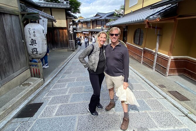 Kyoto 4 hr Gion Private Guided Tour & Maiko or Geisha Dinner - Maiko or Geisha time: questions, ozashiki asobi, and real conversation