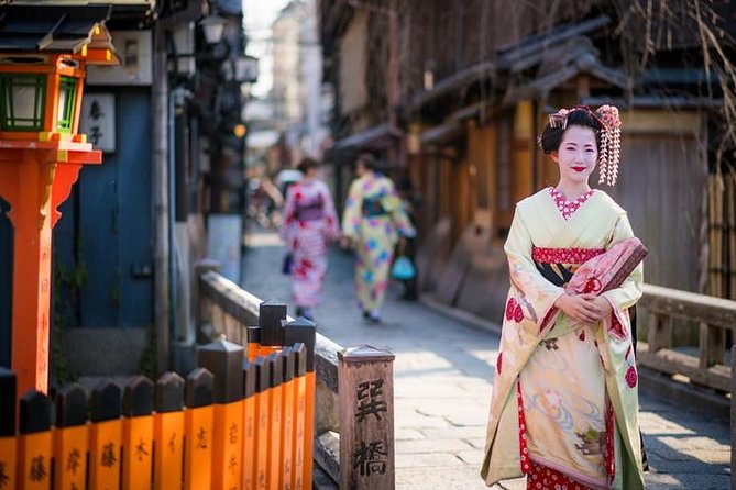 Kyoto 4hr Private Tour with Government-Licensed Guide - Key Things to Know Before You Go
