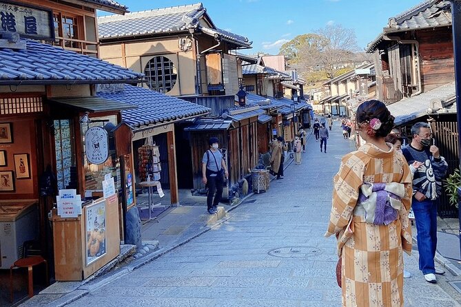 Kyoto 6h Private Tour Fushimi Inari, Kiyomizu, Gion & Hidden Gems - Sanjusangendo: The 1,000 Statues Moment You Will Remember