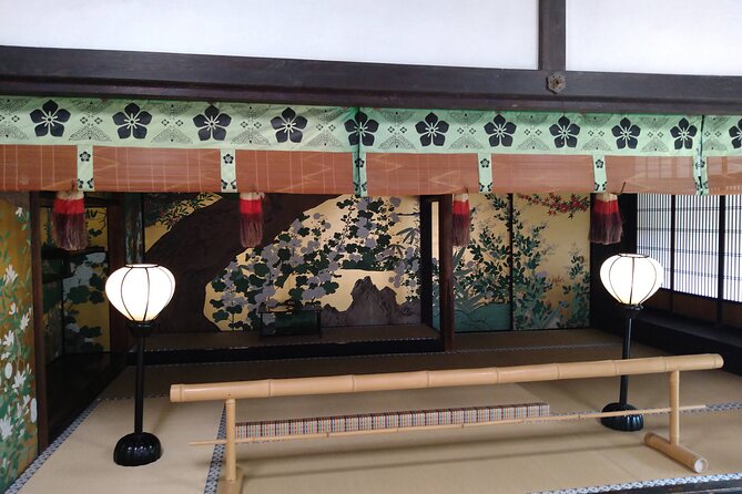 Kyoto 6h Private Tour Fushimi Inari, Kiyomizu, Gion & Hidden Gems - Gion in 20 Minutes: How to Stroll with Respect