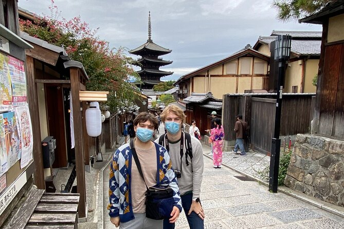 Kyoto 8hr Private Tour with Government-Licensed Guide - Central Kyoto stops: castles, the imperial palace, and Zen icons