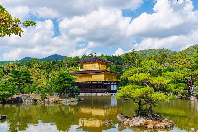 Kyoto and Nara Day Tour from Kyoto - Starting Your Day at Kyoto VIP Lounge (9:00 AM)