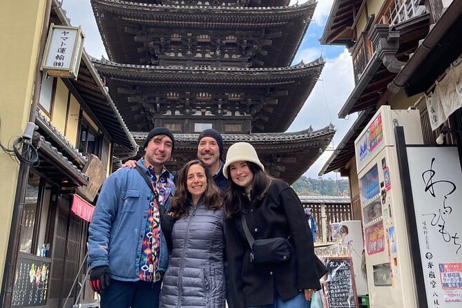 KYOTO and NARA TOUR with FREE ENTRANCE FEE(DRIVER ONLY) - Fushimi Inari Taisha: 10,000 torii gates, fox statues, and Yotsutsuji views