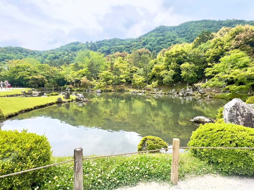 Kyoto: Arashiyama Bamboo Forest and Garden Views Tour - Kimono Forest: The Glowing Pillars You’ll Want to Photograph Twice