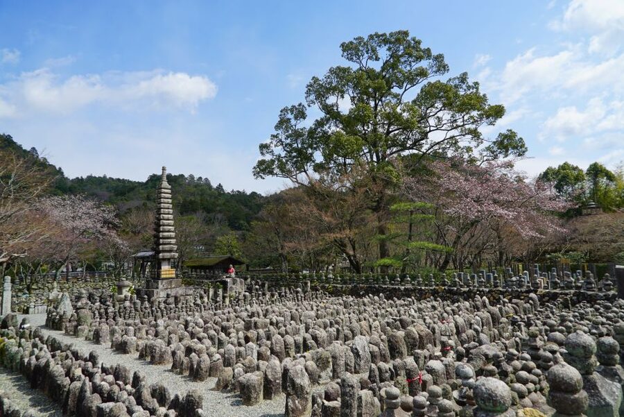Kyoto Arashiyama Bamboo forest & Hidden Garden Walking Tour - Tenryu-ji Temple, UNESCO atmosphere, and why old paintings matter