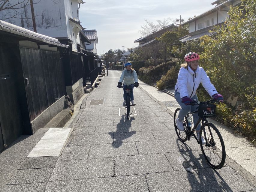 Kyoto: Arashiyama Bamboo Forest Morning Tour by Bike - Your bike, your guide, and the safety rhythm on Kyoto streets